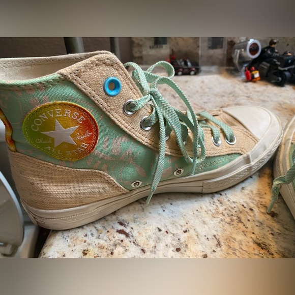 Women’s size 8.5  - Converse Chuck 70 High Mi Gente Capsule - White Onyx - Picture 7 of 11